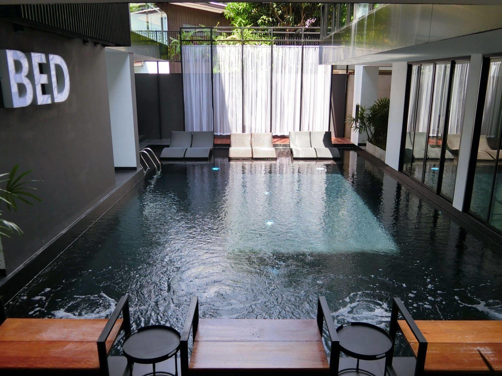 Bed Chiangmai Gate- Adults Only Hotell Chiang Mai Exteriör bild